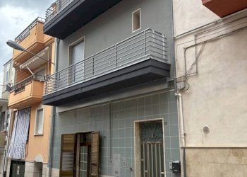 Foto 1 - Casa semi indipendente via Capri, Canosa di Puglia - foto 1
