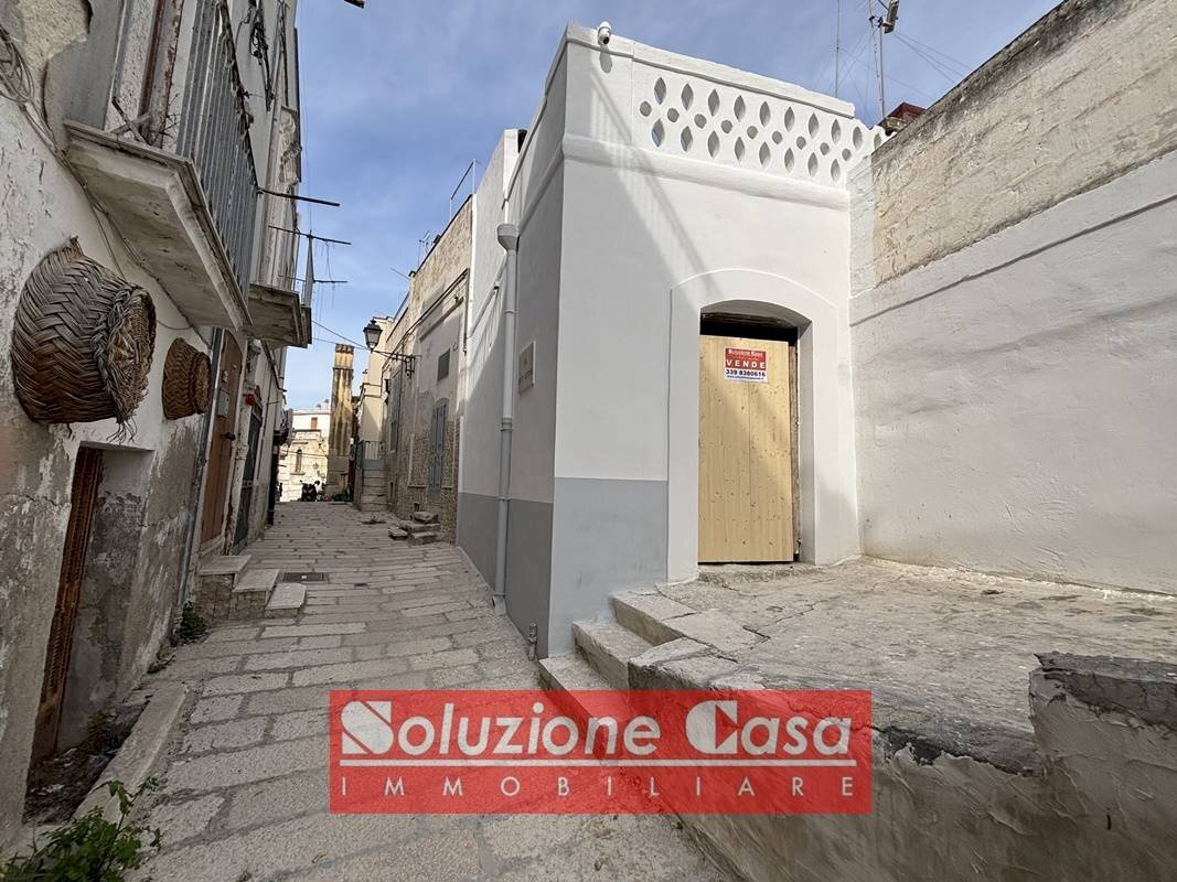 Foto 1 - Casa indipendente via Santa Caterina
 
13, Canosa di Puglia - foto 1