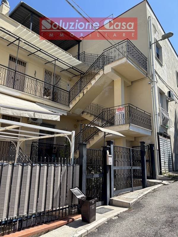 Foto 1 - Quadrilocale via Formia
 
19 e 21, Canosa di Puglia - foto 1