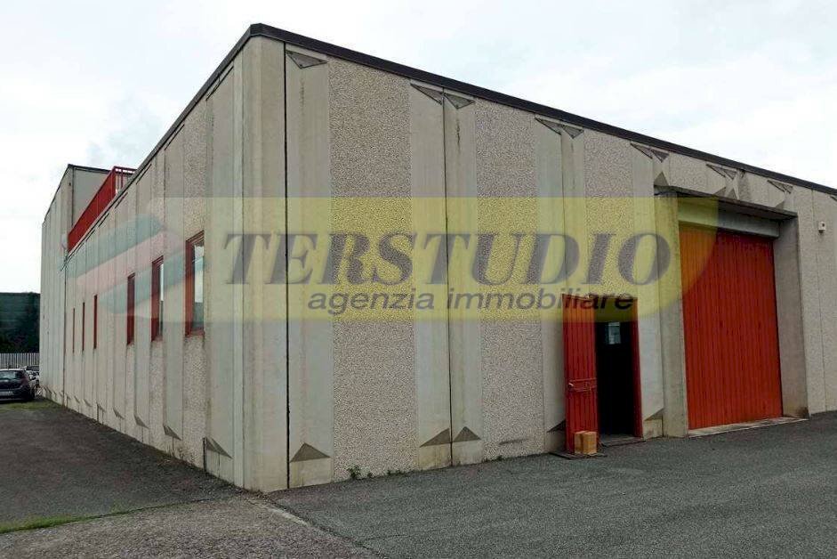 Foto 1 - Shed via Messina
 
snc, Seregno - photo 1