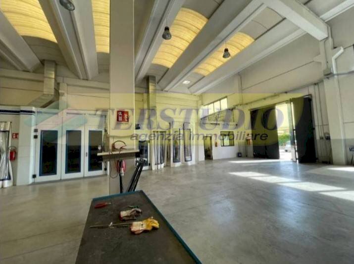 Foto 2 - Capannone Via Briantea
 
snc, Palazzago - foto 2