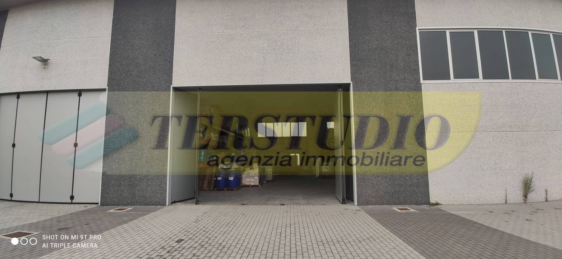 Foto 1 - Capannone via Carlo Cattaneo
 
snc, Calusco d'Adda - foto 1