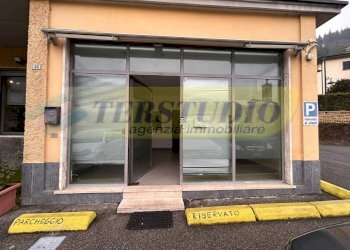 Foto 8 - Negozio Via Lecco
 
34, Pontida - foto 8