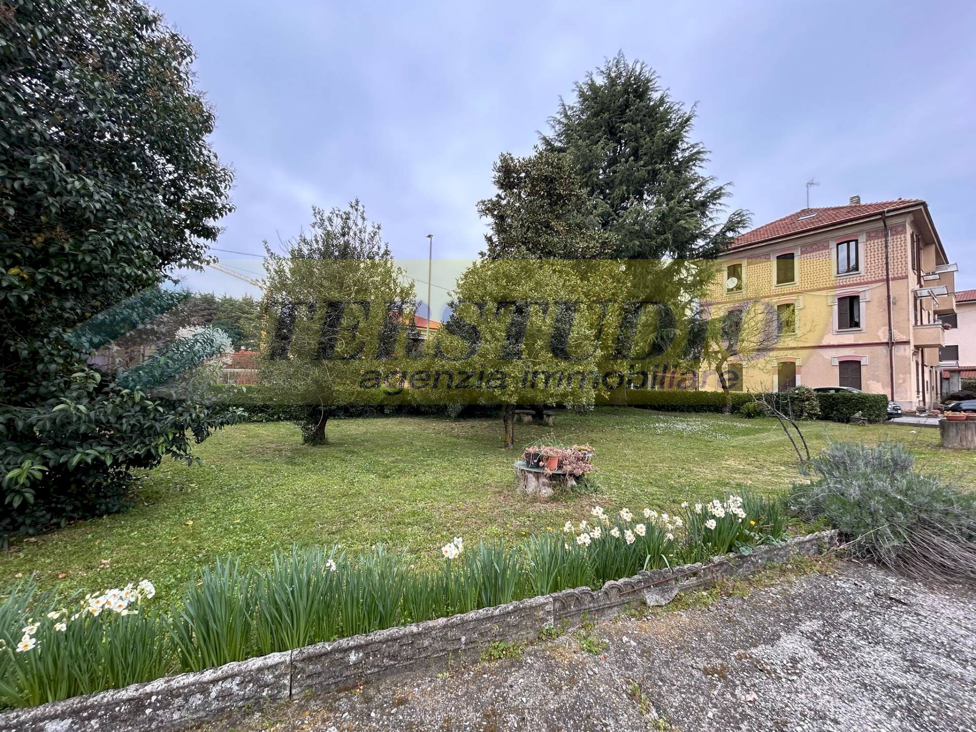 Foto 1 - Stable - Palace Via giacomo matteotti
 
15, Robbiate - photo 1