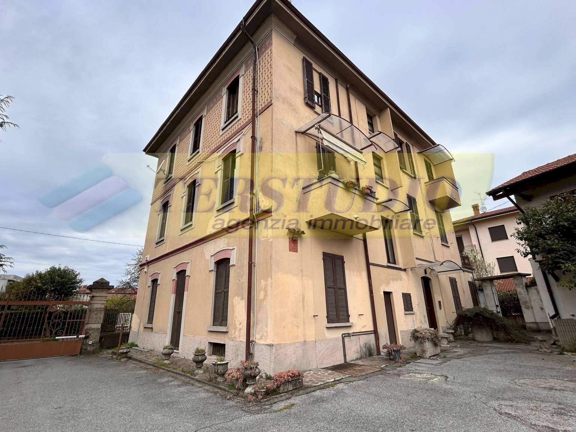 Foto 2 - Stable - Palace Via giacomo matteotti
 
15, Robbiate - photo 2