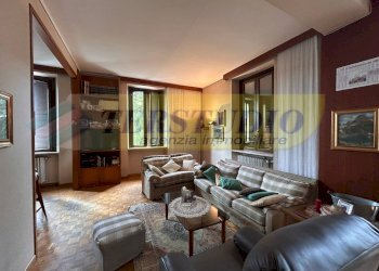 Foto 4 - Stable - Palace Via giacomo matteotti
 
15, Robbiate - photo 4