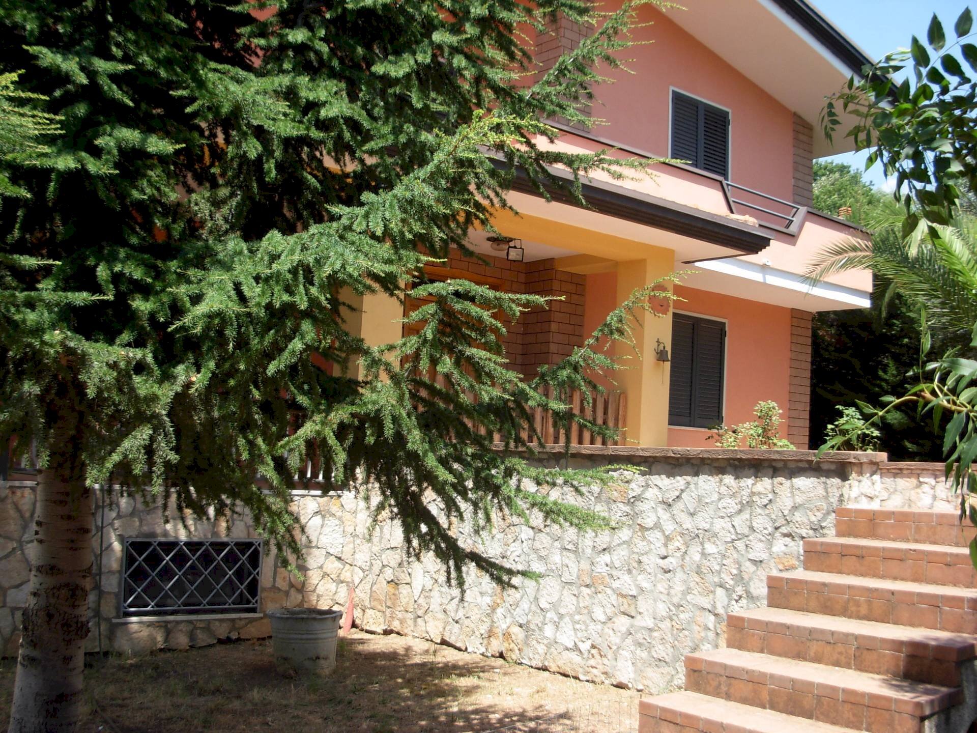 Foto 2 - Casa indipendente castelvenere via fontana delle selve
 
53, Telese Terme - foto 2