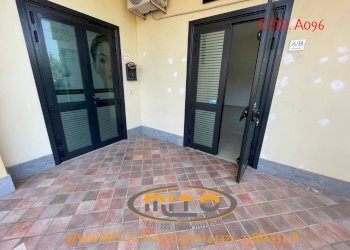 Foto 1 - Locale Commerciale VIA VENEZIA N.26, Telese Terme - foto 1