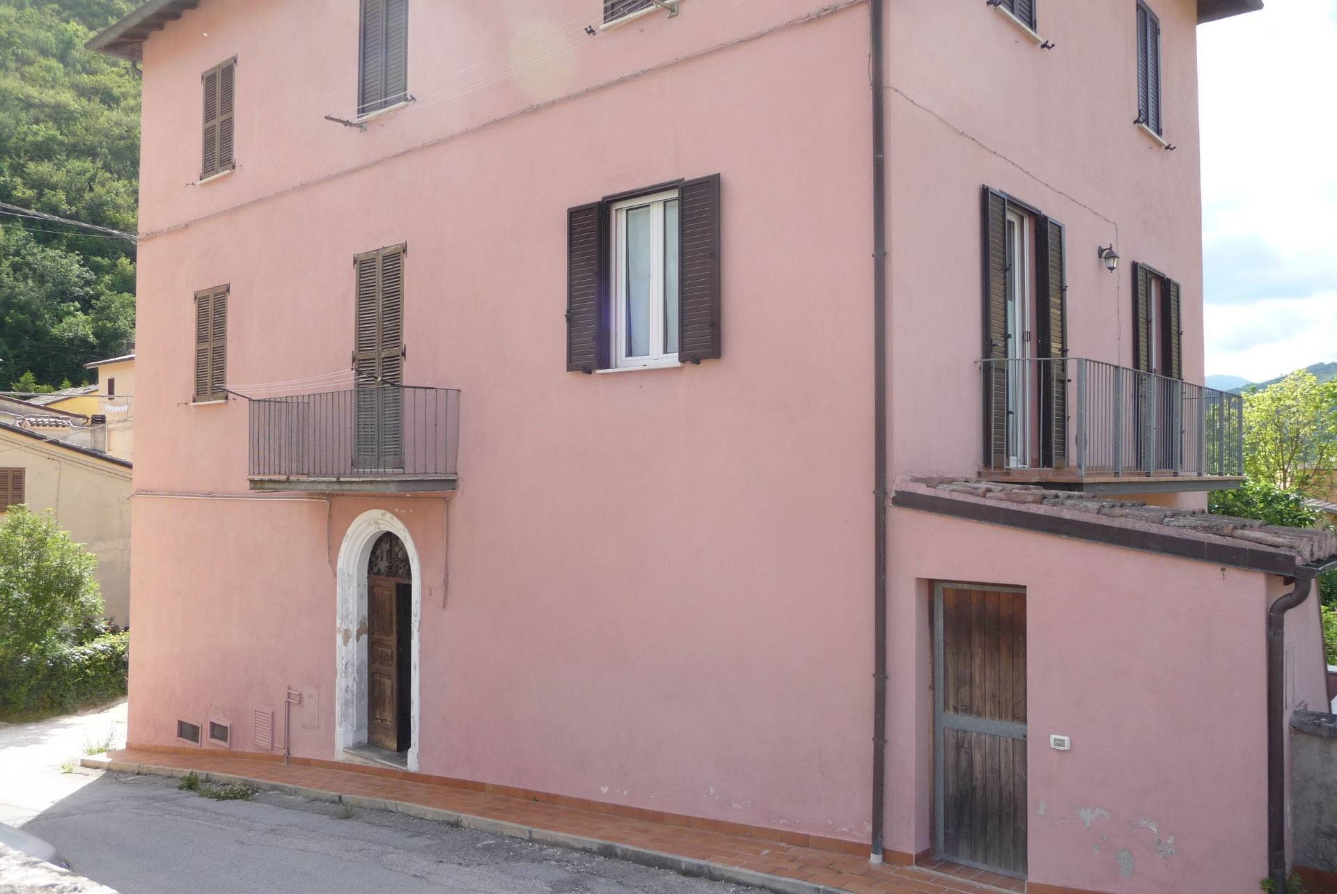 Foto 2 - Quadrilocale Frazione Valleremita, Fabriano - foto 2