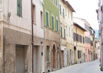 Foto 5 - Casa semi indipendente Via Fratti, Fabriano - foto 5