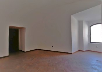 Foto 9 - Commercial Premises Piazza del Comune, Fabriano - photo 9