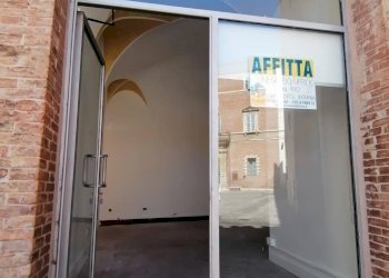 Foto 21 - Commercial Premises Piazza del Comune, Fabriano - photo 21