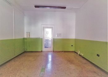 Foto 3 - Locale Commerciale Via Dante, Fabriano - foto 3