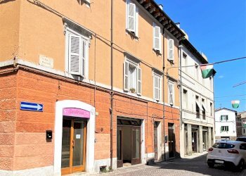 Foto 3 - Locale Commerciale VIA MAZZINI, Fabriano - foto 3