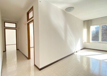 Foto 4 - Office Viale Pietro serafini, Fabriano - photo 3