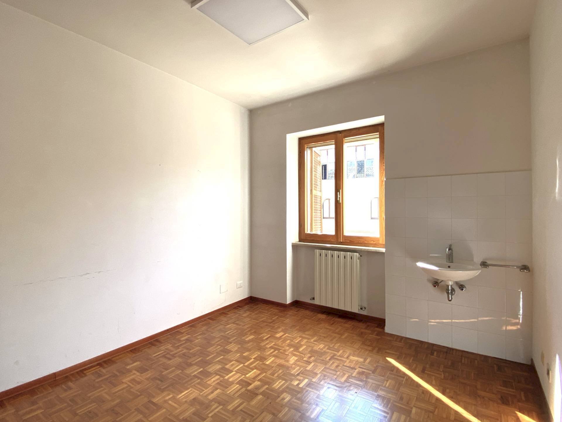 Foto 2 - Ufficio PIAZZA GARIBALDI, Fabriano - foto 2