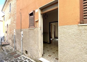 Foto 2 - Casa semi indipendente II VICOLO DI VIA CIALDINI, Fabriano - foto 2