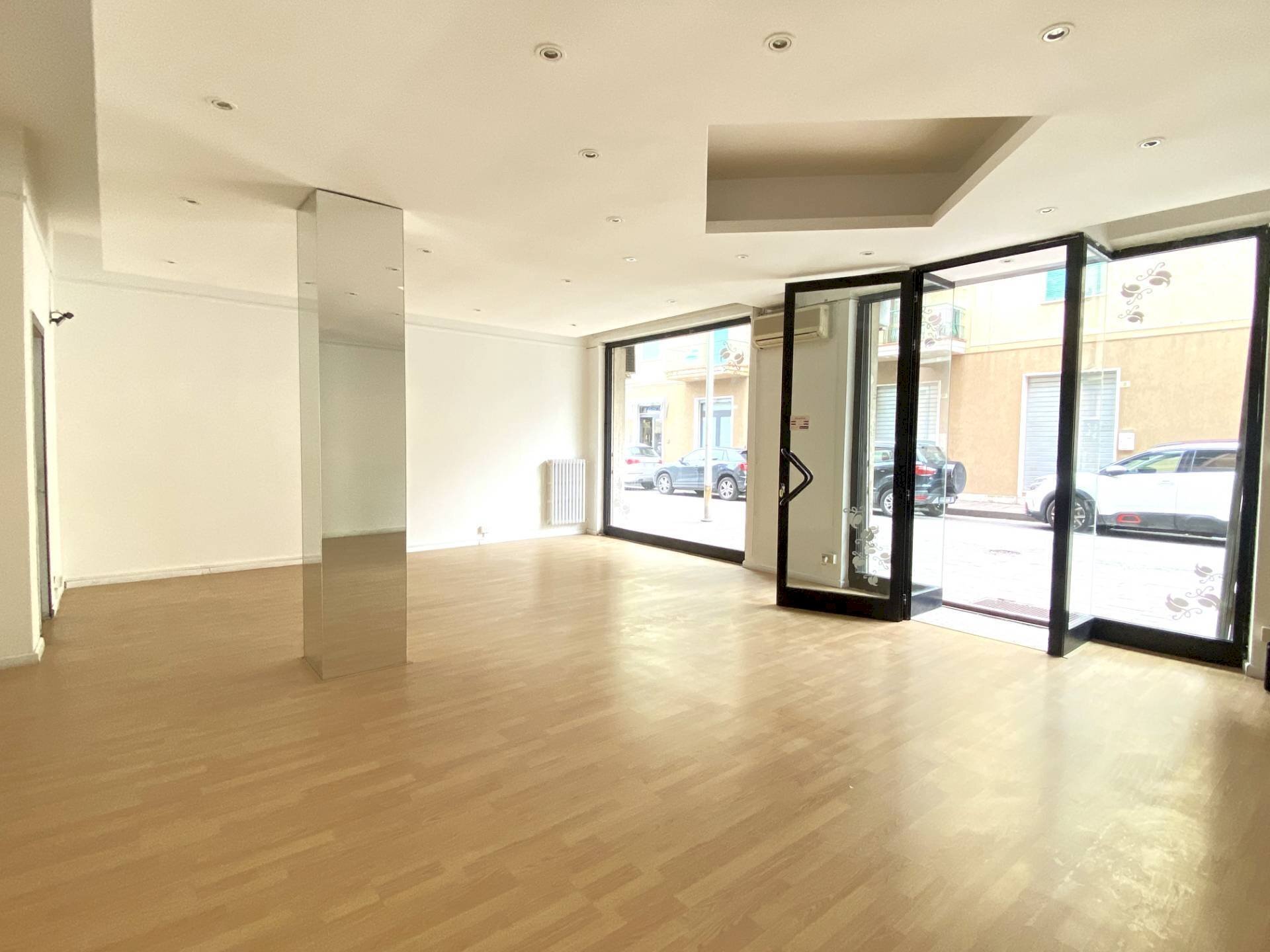 Foto 1 - Locale Commerciale VIA VENETO, Fabriano - foto 1