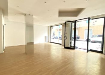 Foto 1 - Locale Commerciale VIA VENETO, Fabriano - foto 1