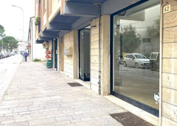 Foto 8 - Locale Commerciale VIA VENETO, Fabriano - foto 8