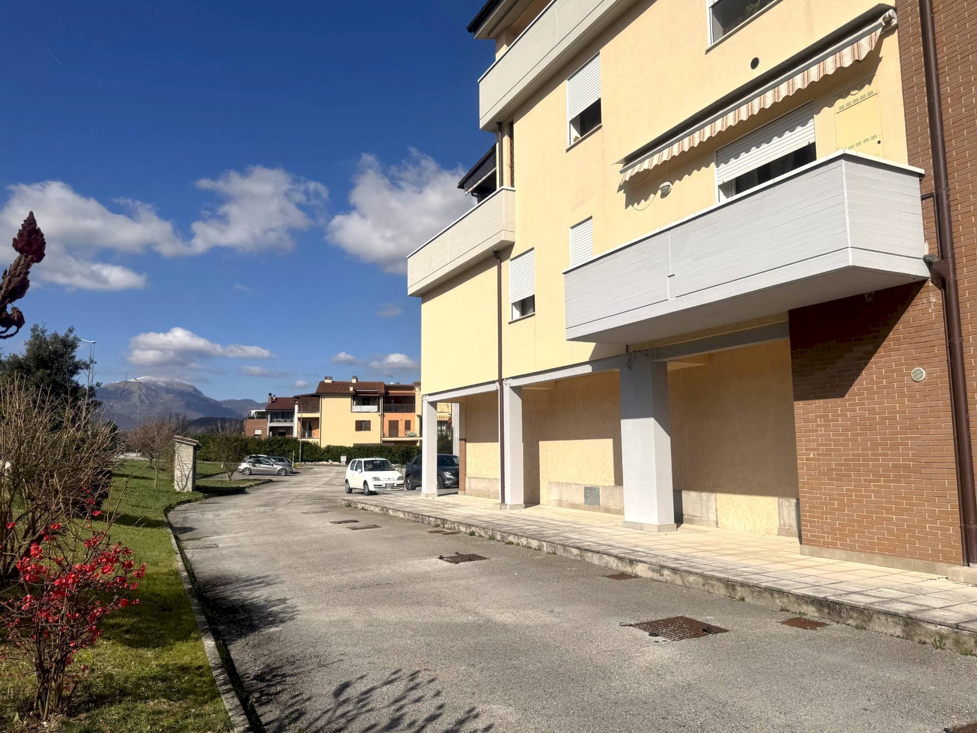 Foto 3 - Commercial Premises VIA CARLO URBANI, Fabriano - photo 3