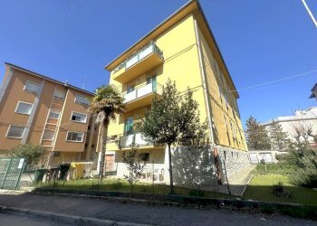 Foto 1 - Quadrilocale PIAZZALE ROMA, Fabriano - foto 1