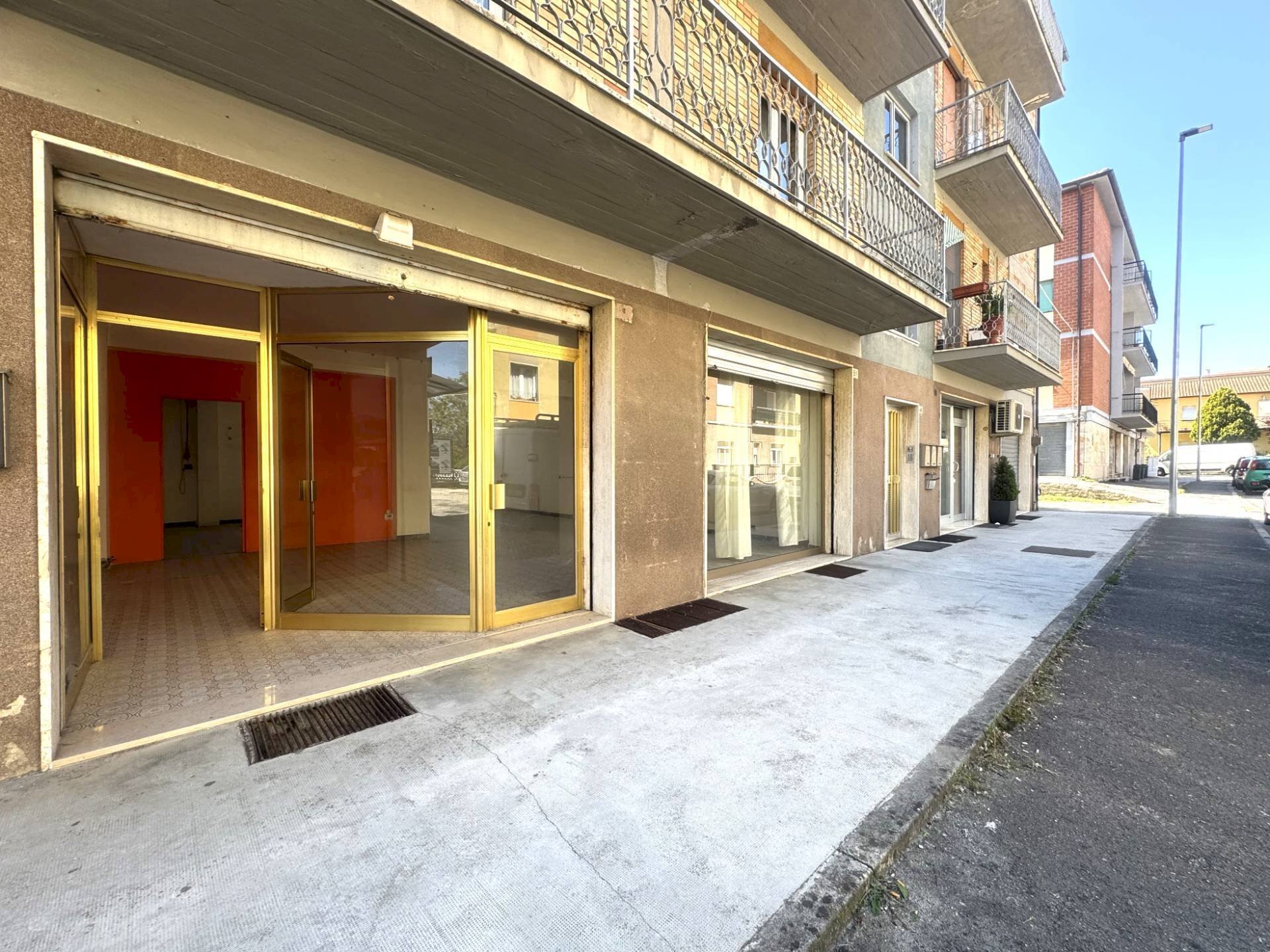 Foto 2 - Locale Commerciale VIA BENEDETTO CROCE, Fabriano - foto 2