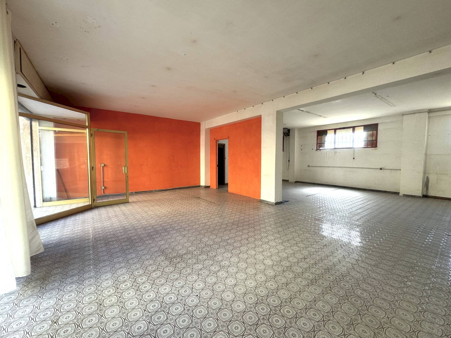 Foto 3 - Locale Commerciale VIA BENEDETTO CROCE, Fabriano - foto 3