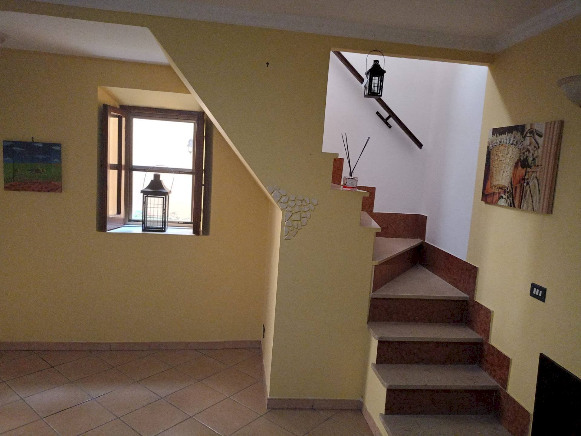 Foto 3 - Bilocale Vicolo Del Fiore
 
7, Maenza - foto 3