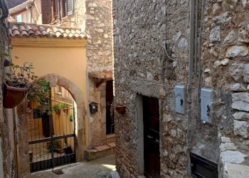 Foto 15 - Bilocale Vicolo Del Fiore
 
7, Maenza - foto 15