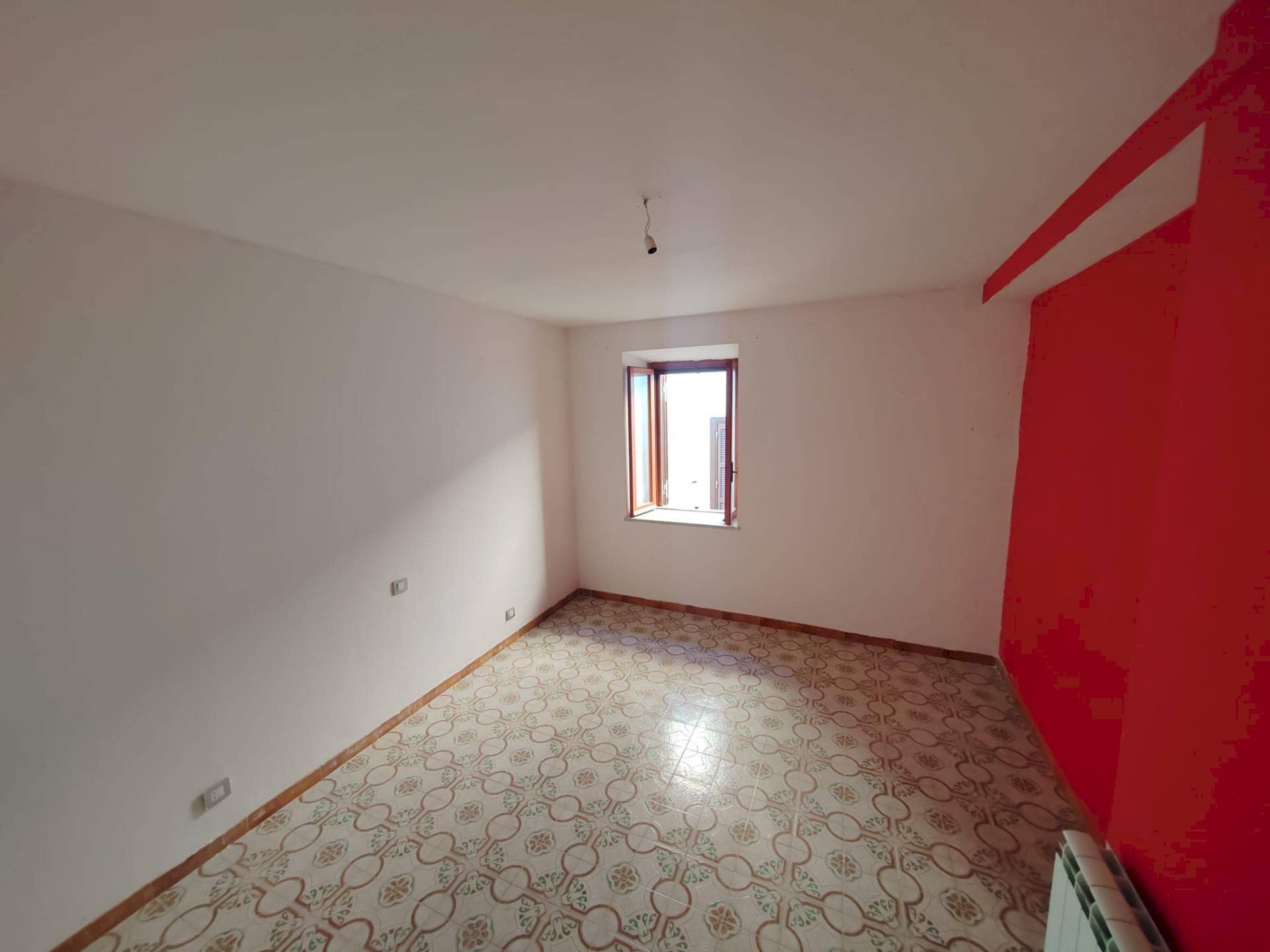 Foto 1 - Stabile - Palazzo CORSO D'ITALIA
 
7, Maenza - foto 1