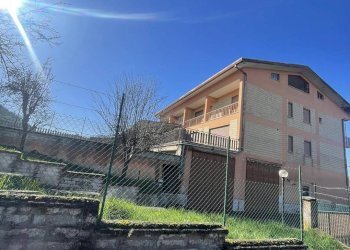 Foto 3 - Stabile - Palazzo via la stazza
 
0, Alatri - foto 3