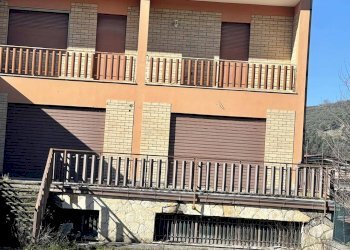 Foto 4 - Stabile - Palazzo via la stazza
 
0, Alatri - foto 4