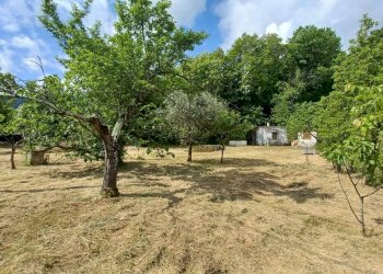 Foto 1 - Casa indipendente via colle rosso
 
12, Ceccano - foto 1