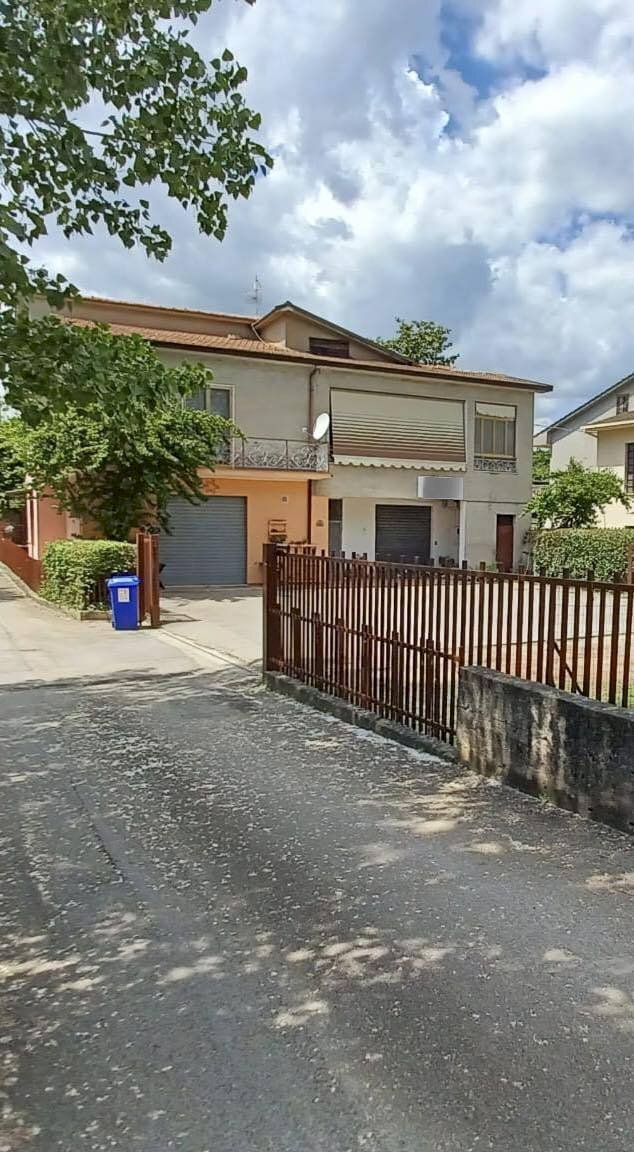 Foto 2 - Locale Commerciale via colletraiano, Alatri - foto 2