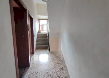 Foto 2 - Stabile - Palazzo Via Roma
 
65, Vallecorsa - foto 2