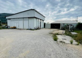 Foto 3 - Locale Commerciale via casilina sud
 
37, Ferentino - foto 3