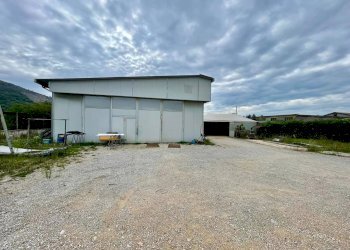 Foto 10 - Locale Commerciale via casilina sud
 
37, Ferentino - foto 10