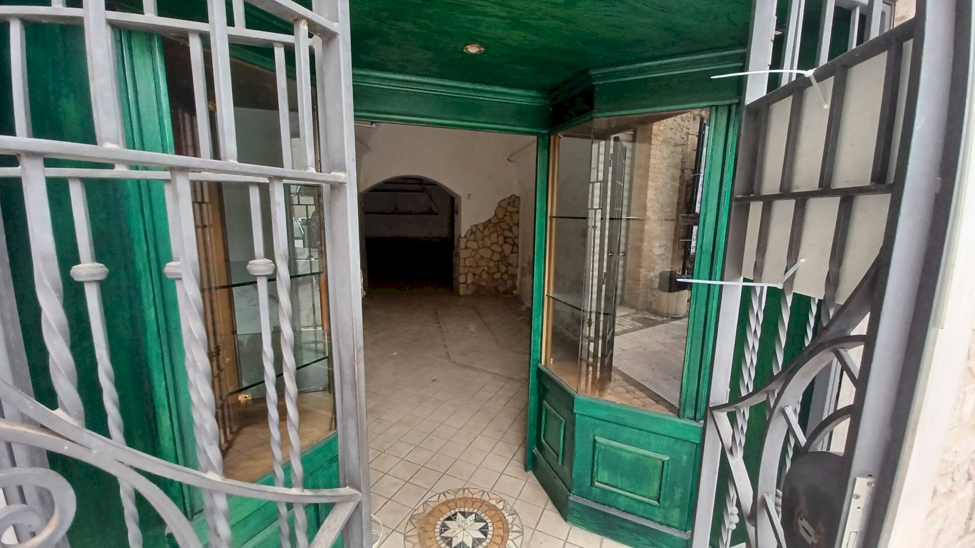 Foto 2 - Locale Commerciale Piazza Garibaldi, Sonnino - foto 2