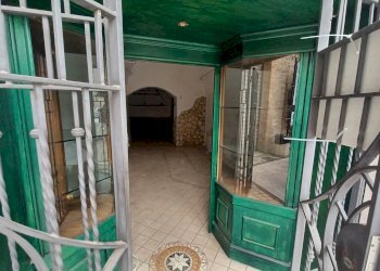 Foto 2 - Locale Commerciale Piazza Garibaldi, Sonnino - foto 2