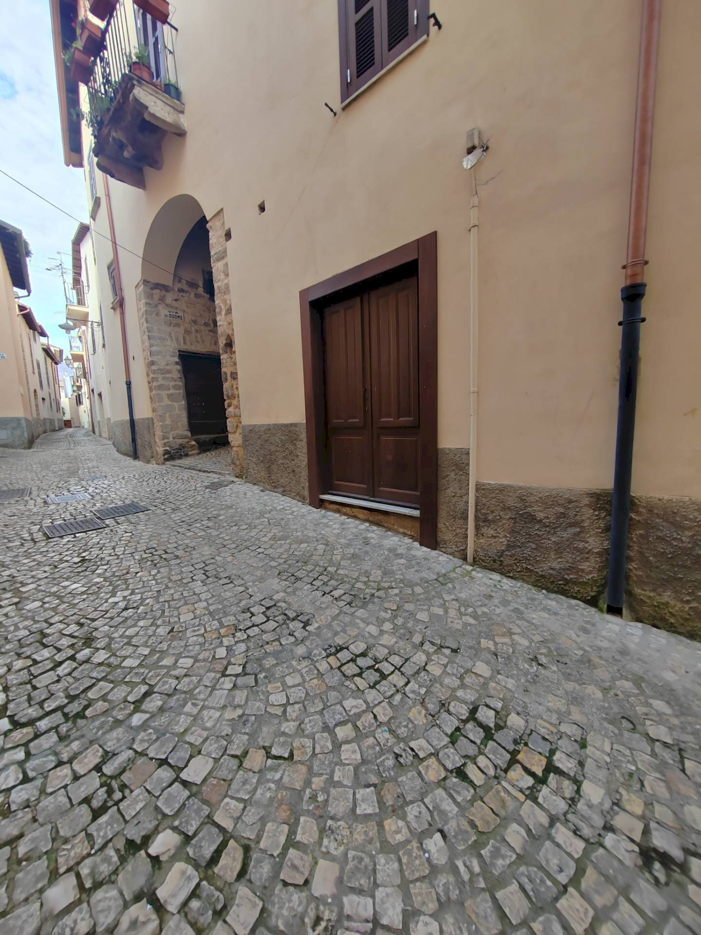 Foto 1 - Locale Commerciale Piazza Leone XIII, Maenza - foto 1