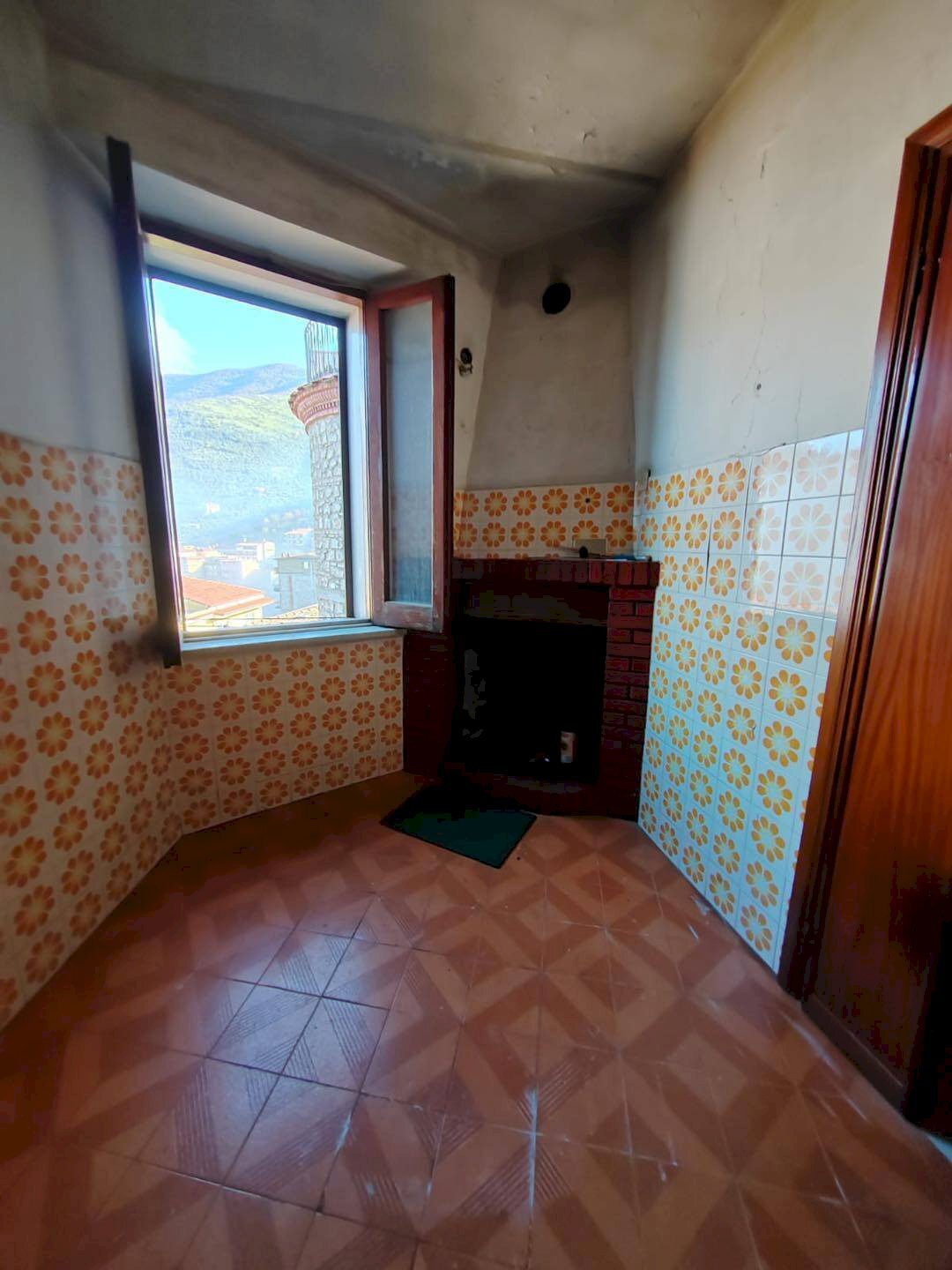 Foto 3 - Four-room apartment vicolo giglio
 
27, Vallecorsa - photo 3