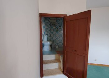 Foto 10 - Trilocale Via Roma
 
21, Maenza - foto 10