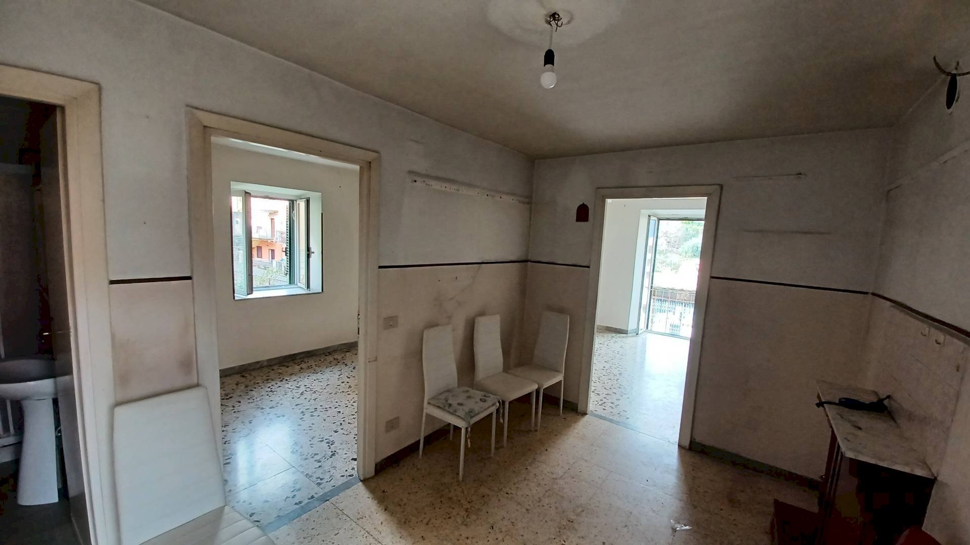 Foto 3 - Trilocale Viale San Rocco
 
38, Maenza - foto 3