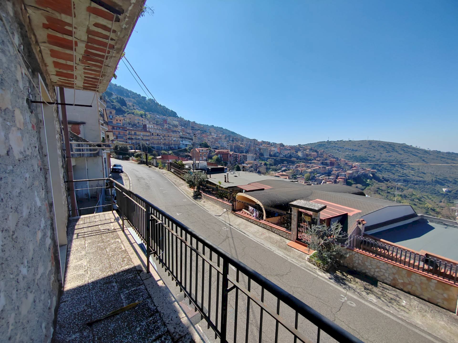 Foto 3 - Four-room apartment Via Capitano Vincenzo Pellegrini, Sonnino - photo 3