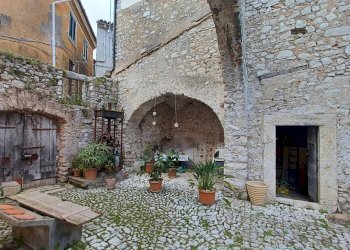 Foto 43 - Trilocale piazza del Duomo, Maenza - foto 43