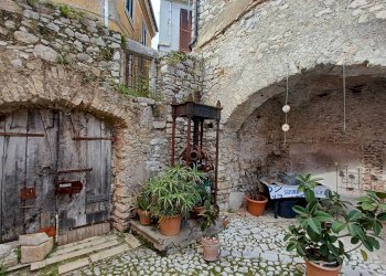 Foto 47 - Trilocale piazza del Duomo, Maenza - foto 47