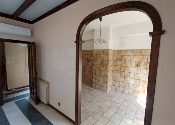 Foto 4 - Stabile - Palazzo Via Borgo S.Antonio
 
94, Roccagorga - foto 4