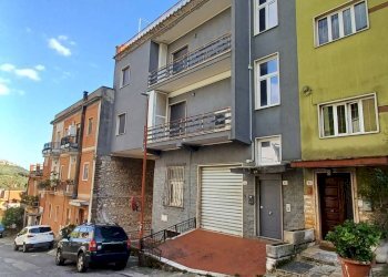 Foto 36 - Stabile - Palazzo Via Borgo S.Antonio
 
94, Roccagorga - foto 36