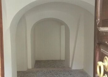 Foto 3 - Stable - Palace Piazza Contea di Pagliara, Isola del Gran Sasso d'Italia - photo 3